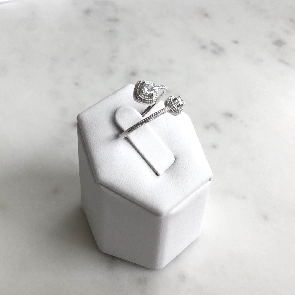 Clearance Sale $20! Sterling Silver Cz Ring - Picture 11 of 16